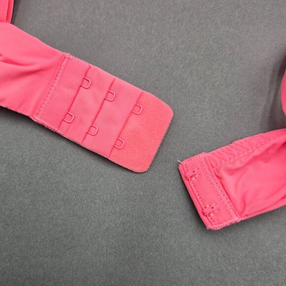 Secret Treasures Pink Bra 42DD Adjustable Straps Full Coverage Intimates - Picture 3 of 6